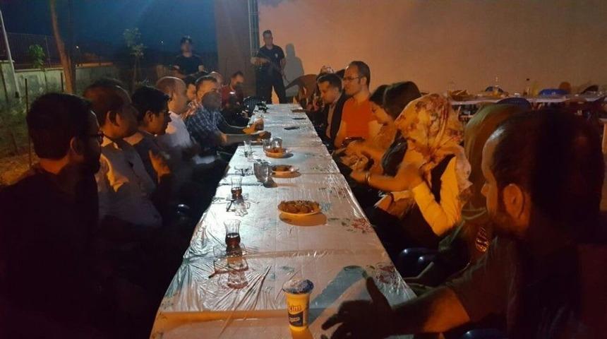 Darge&ccedil;it Hastanesi &Ccedil;alışanları İftarda Buluştu