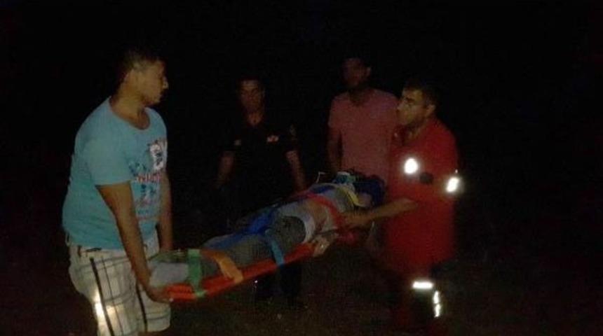 Tekerlekli Sandalyesiyle U&ccedil;urumdan Atladı