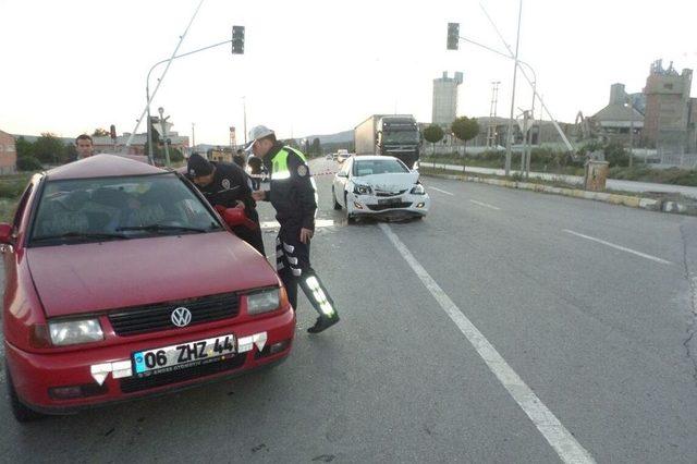 Sivas’ta Trafik Kazası: 6 Yaralı