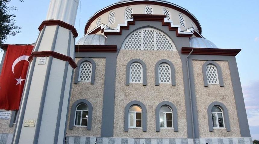 Başkan Alıcık&rsquo;tan İftarlı Cami A&ccedil;ılışı