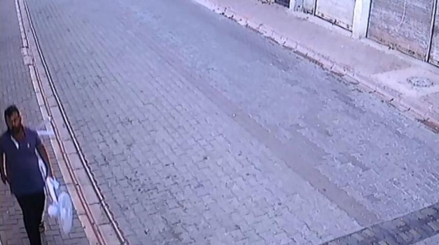 Vantilatör Çalmak İçin 4 Rekat Namaz Kıldı