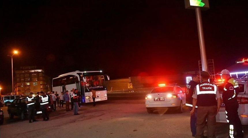 Tosya&rsquo;da &lsquo;&rsquo;huzur Arife Operasyonu&rsquo;&rsquo; Alkoll&uuml; S&uuml;r&uuml;c&uuml; Yakalandı