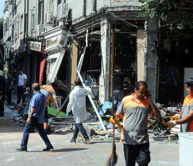 Fotoğraflar//bakırköy'deki Patlama; Hasar Tespit Çalışması Sürüyor