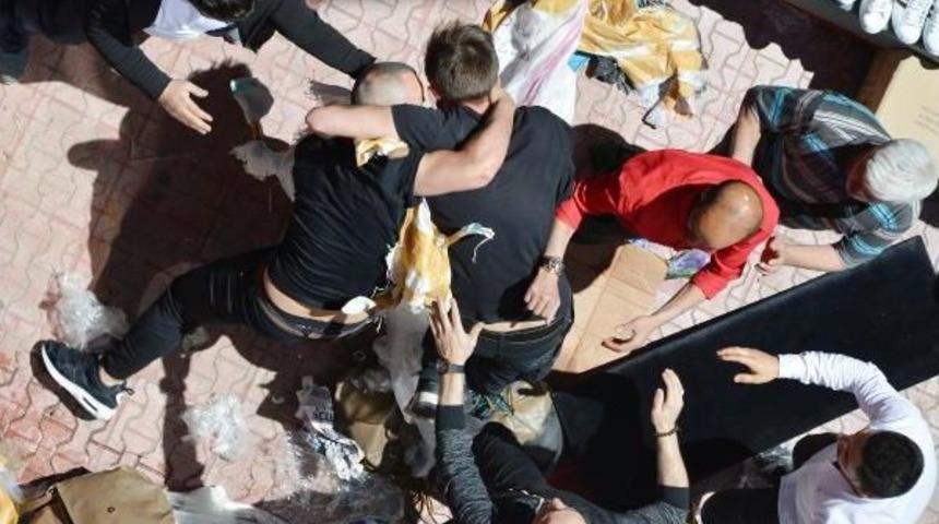 Pazarcıların Yer Kavgası