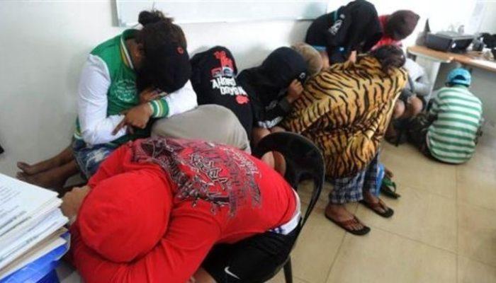 Okulda porno çekiyorlardı - Mynet Yaşam