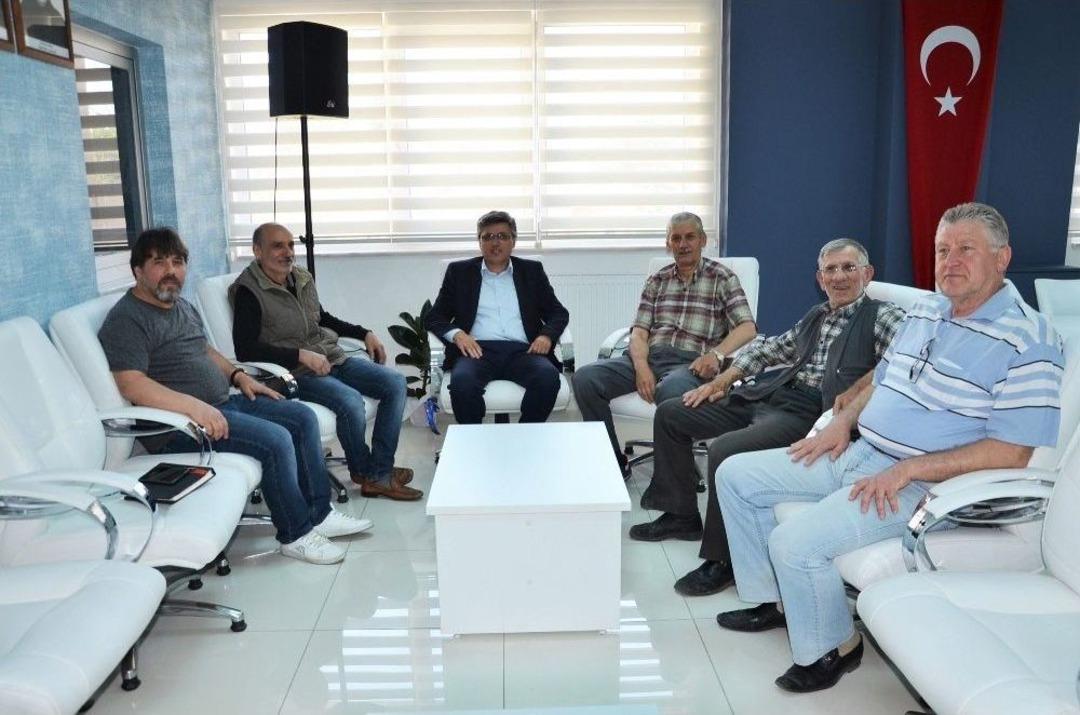 Boz&uuml;y&uuml;k&rsquo;te Eski Futbolculardan Oluşturulacak Ş&ouml;hretler Karması Ma&ccedil;ı 2 Temmuz&rsquo;da Yapılacak