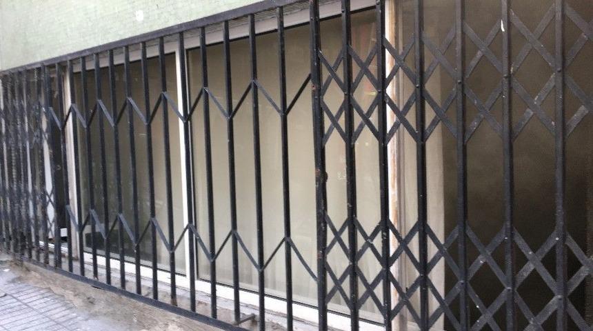 Rehin Alınan İranlı Aile, Kurtulmak İ&ccedil;in Evi Yaktı