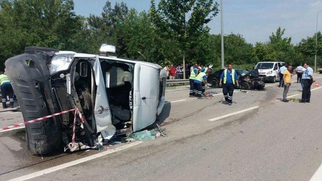 Bursa’da Ortalık Savaş Alanına Döndü: 1 Ölü 1 Yaralı