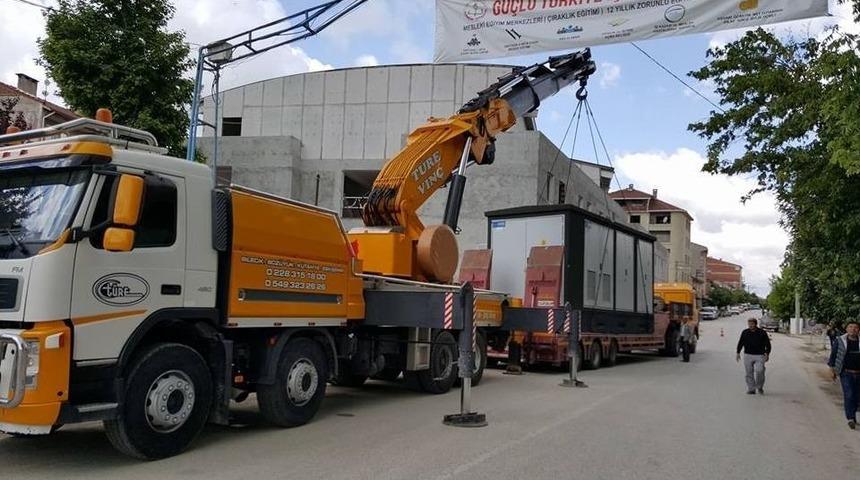 Pazaryeri İş K&uuml;lt&uuml;r Merkezi&rsquo;nin Trafo Binası Değiştirildi