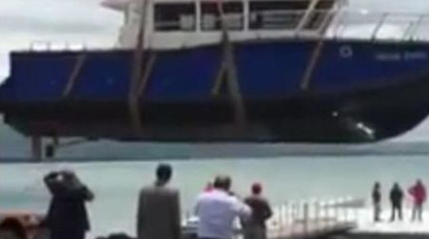 &Ccedil;ıldır G&ouml;l&uuml;&rsquo;ne Tekne İndirildi