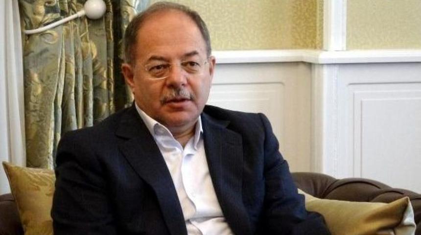 Bakan Akdağ: Bayramda G&uuml;nde Iki Dilim Baklava Yeter