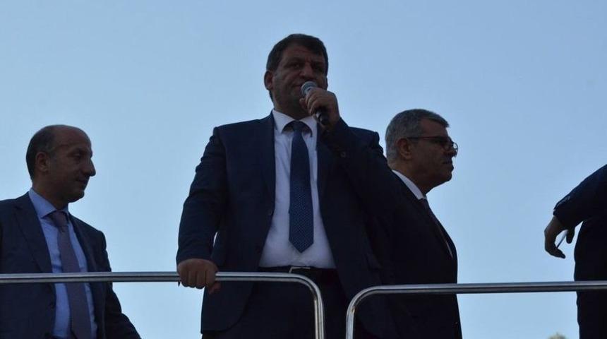 Ak&ccedil;akale&rsquo;den Cumhurbaşkanına Sevgi G&ouml;sterisi