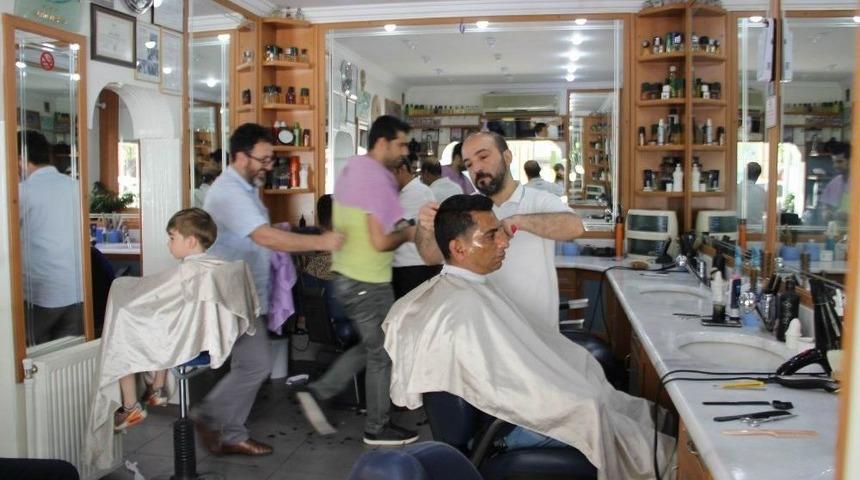 Bayrama Berber D&uuml;kkanında Girecekler