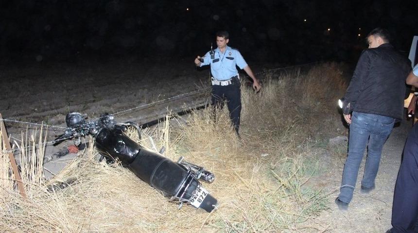 &Ccedil;alıntı Motosiklet Kaza Yapmış Halde Bulundu