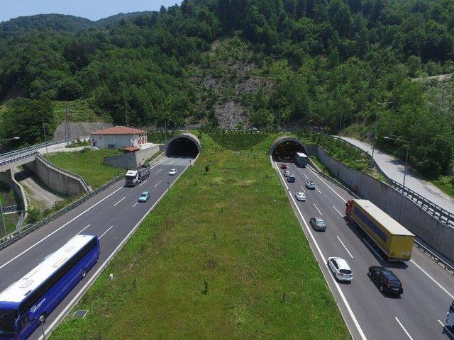 Bayram Trafiği Drone’la Görüntülendi