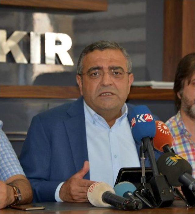 Tarıkulu: Öğretmeni Kaçıranlar Insanlığa Karşı Suç Işliyor