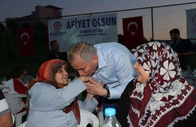 Büyükşehir Yüzbinleri Aynı Sofrada Buluşturdu