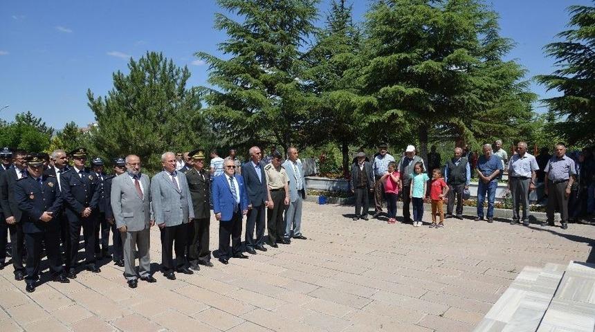 Kırşehir Protokol&uuml; Şehitlikte