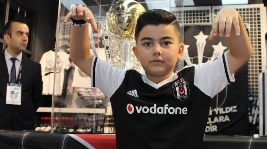 Beşiktaş&rsquo;ın Şampiyonluk Kupası İzmir&rsquo;de