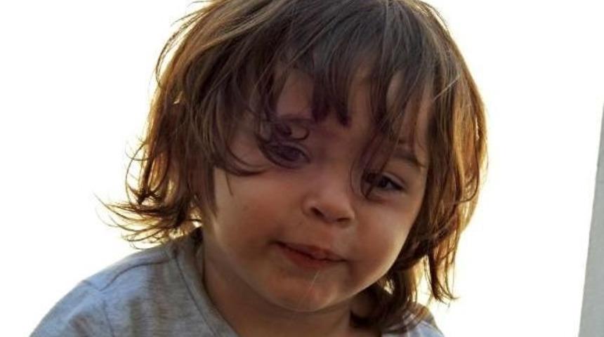 &Ccedil;eşme A&ccedil;ıklarında 25 Ka&ccedil;ak Yakalandı