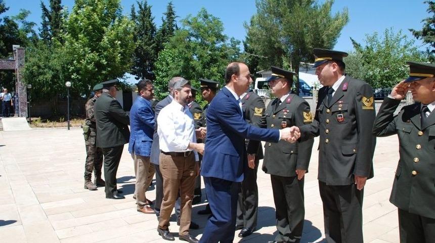 Adıyaman Protokol&uuml; Şehitliği Ziyaret Etti