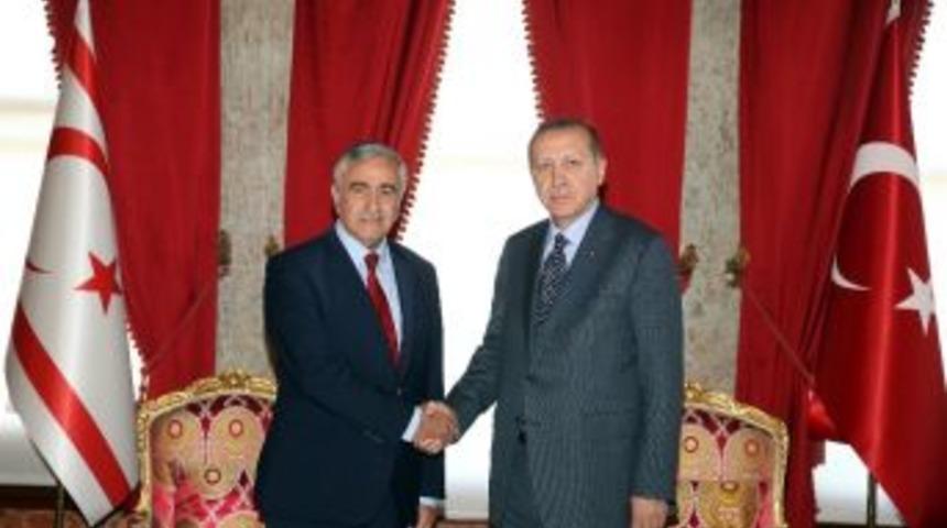 Cumhurbaşkanı Erdoğan, Kktc Cumhurbaşkanı Mustafa Akıncı İle G&ouml;r&uuml;şt&uuml;