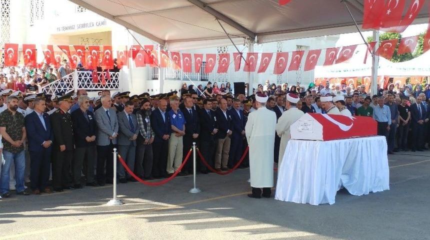Bing&ouml;l Şehidi &Uuml;steğmen Arif Kalafat, Son Yolcuğuna Uğurlandı