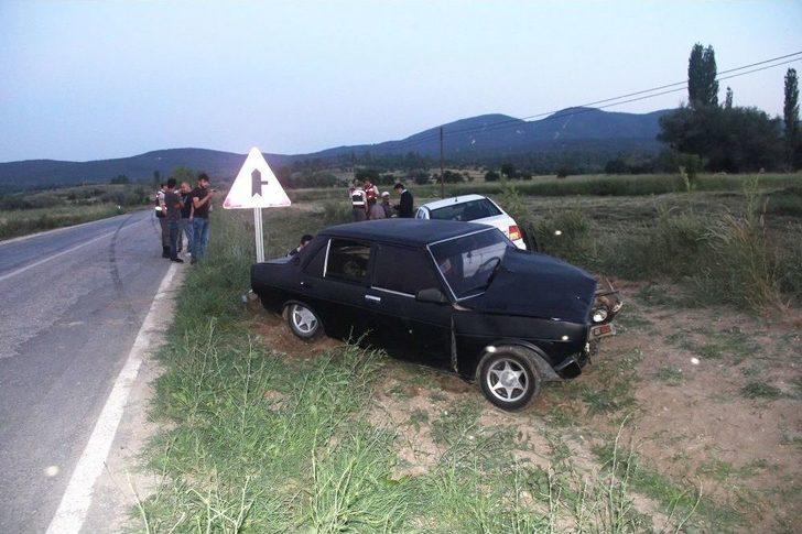Hisarcık’ta Trafik Kazası: 3 Yaralı