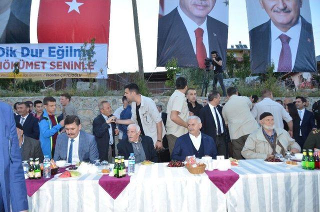 Başbakan Yıldırım: “fetö’nün Ayakta Alkışladığı Yürüyüşü Yapmak Adalet Değil Olsa Olsa Gaflettir”