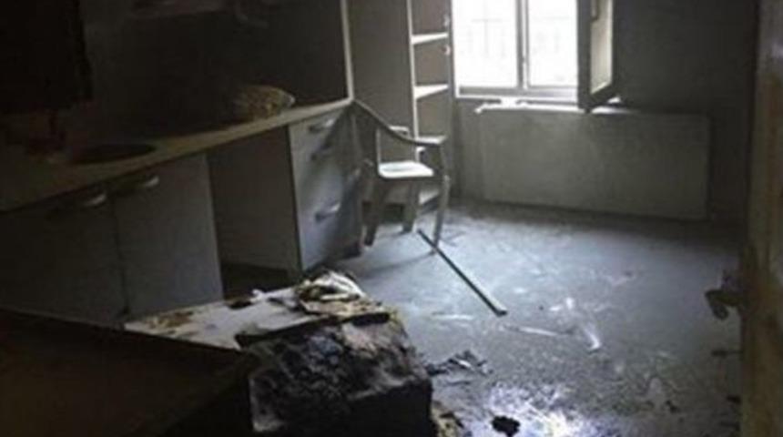 Şizofreni Hastası Gen&ccedil; Kız Kaldığı Bakım Merkezini Yaktı