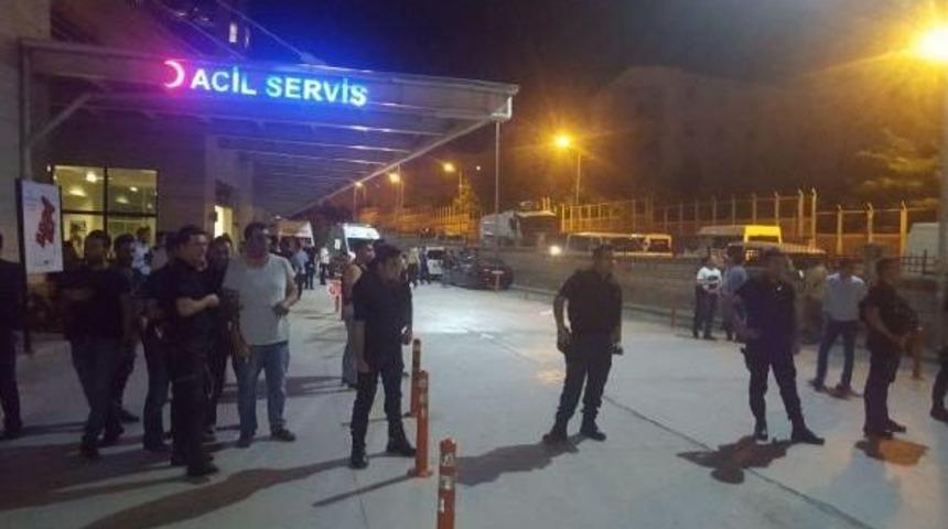 Siirt'te Iki K&ouml;y Arasında Silahlı Kavga: 3 &Ouml;l&uuml;, 5 Yaralı