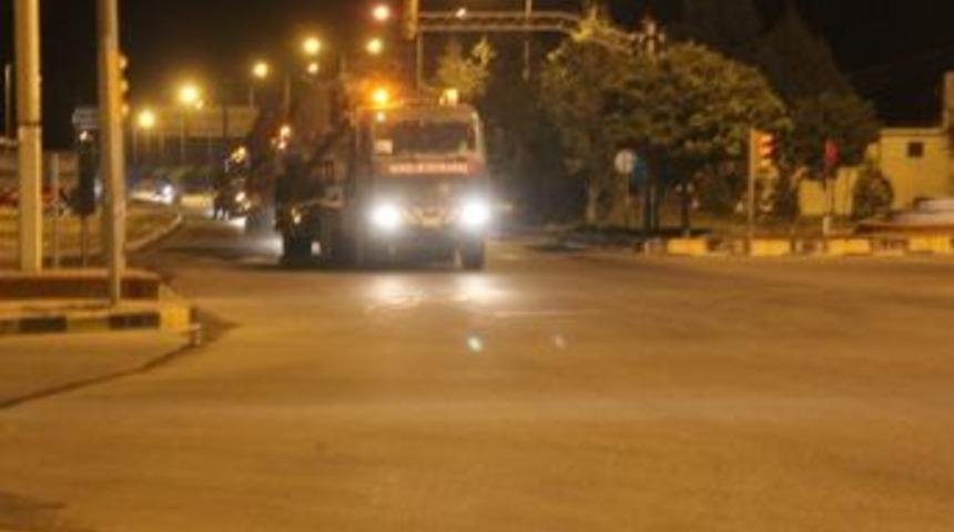 Gece Suriye Sınırına Fırtına Obüsü Sevkiyatı Yapıldı