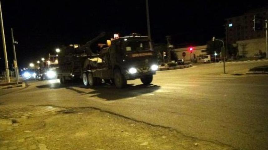 Kilis'te, Suriye Sınırına Ob&uuml;s Sevkiyatı