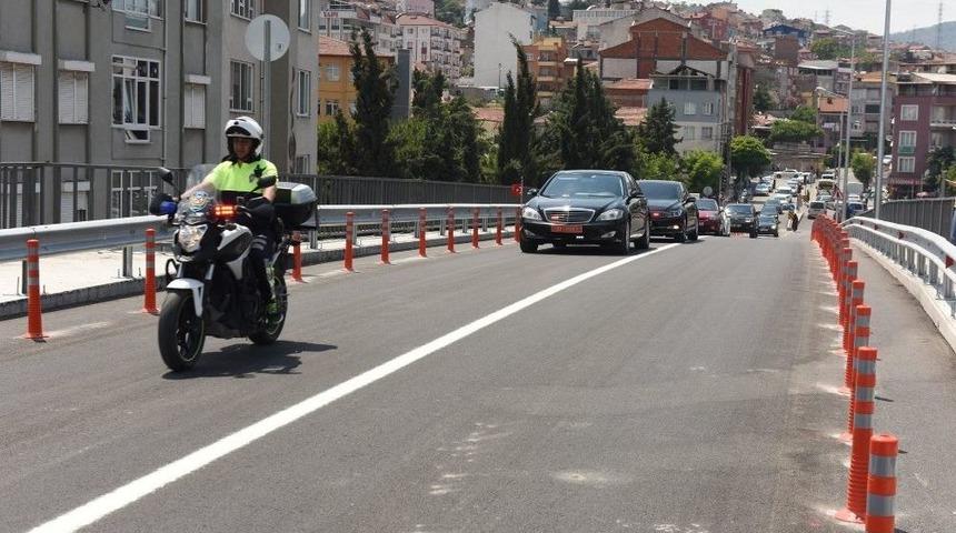 Kocaseyit Kavşağı Trafiğe Açıldı