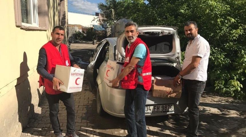 Kızılay&rsquo;dan 150 Aileye Gıda Yardımı