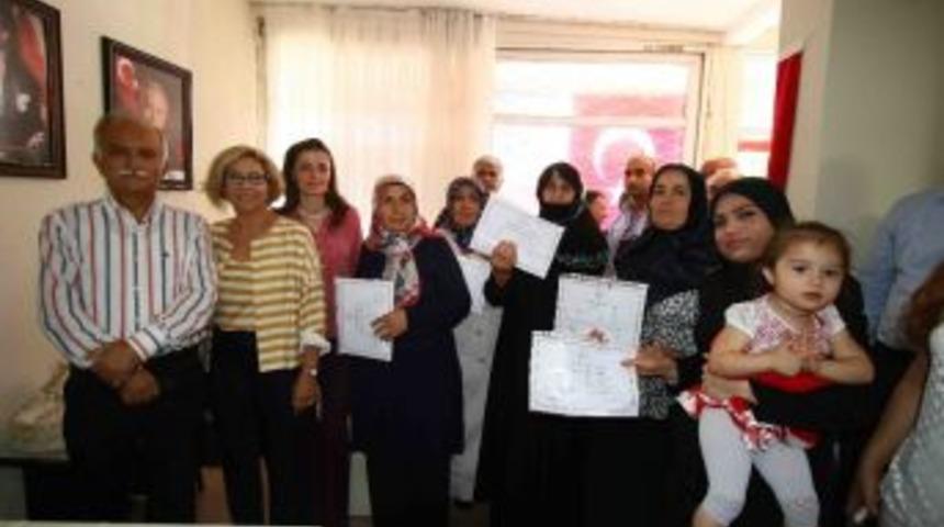 Okuma Yazma Bilmeyen Erkeklere Eğitim