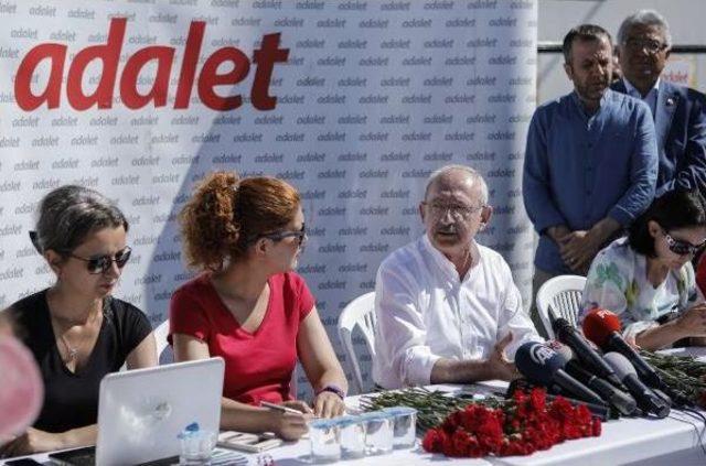 Kılıçdaroğlu,  Adalet Yürüyüşü'ne Katılanlar  Ve Gazetecilerle  Ile Bayramlaştı