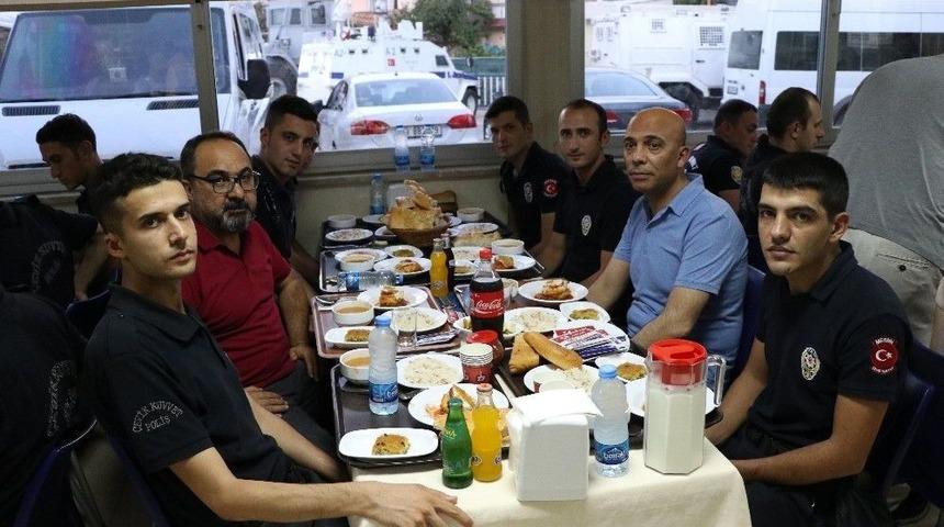 Şahne: "mersin Polisi, Kentin Huzur Ve G&uuml;venliğini Sağlıyor"