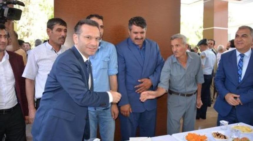 Vali Aksoy, Hem Bayramlaştı, Hem Vedalaştı&nbsp;