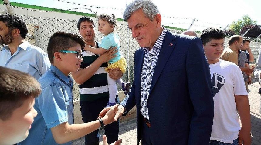 Başkan Karaosmanoğlu, Şalpazarlılar&rsquo;ın Bayramlaşmasına Katıldı