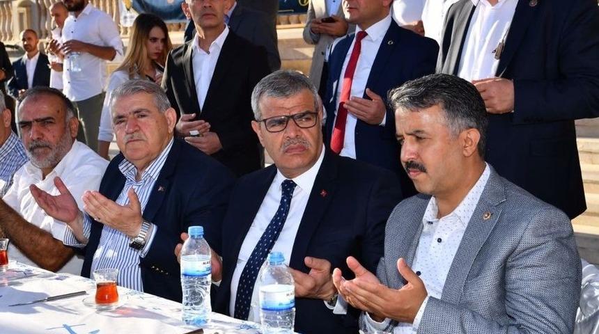 Başbakan Yardımcısı Kaynak: "yerel Y&ouml;netimlerimiz Halkla B&uuml;t&uuml;nleşmeyi En İyi Bilen Belediyelerdir"