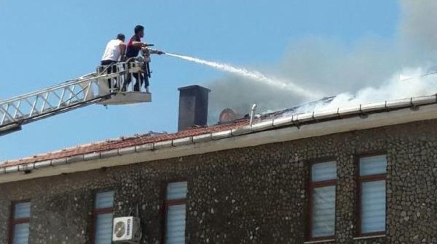 Osmancık'ta Korkutan Yangın