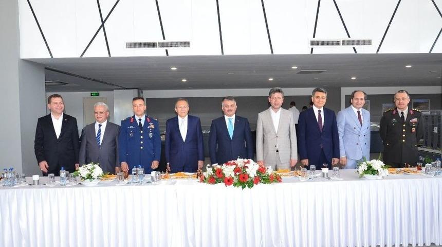 Balıkesir&rsquo;de Resmi Bayramlaşma