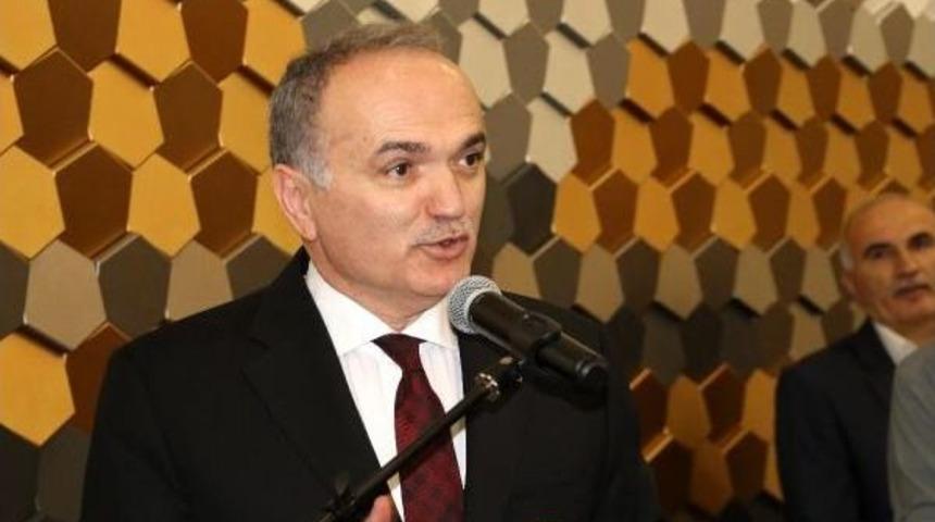 Bakan &Ouml;zl&uuml;: &Uuml;retimin, Sanayinin, Sanayicinin &Ouml;n&uuml;ndeki Engelleri Kaldırıyoruz