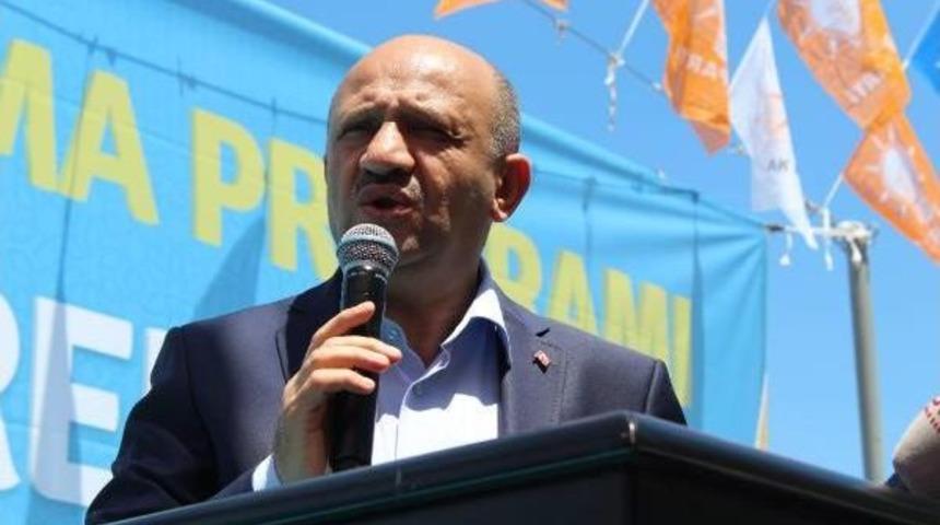 Bakan Lşık, Gebze'de Partililerle Bayramlaştı (2)