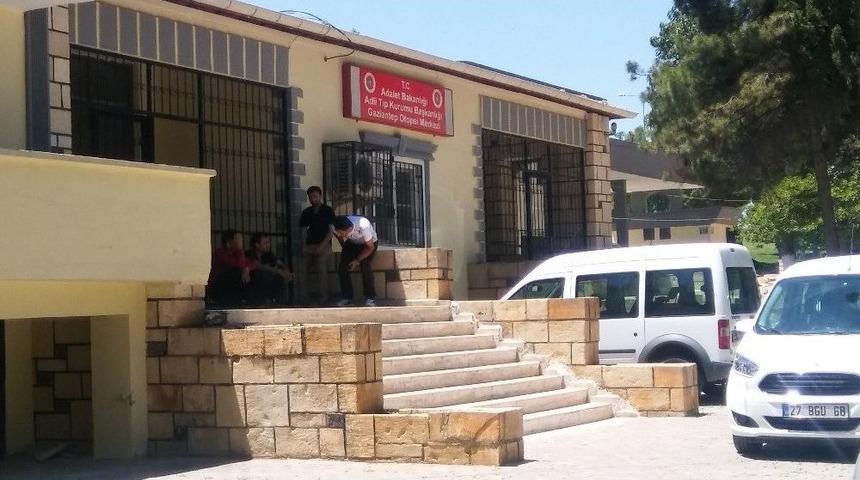 &Ccedil;ocuklarına Bayramlık Aldı, Eve D&ouml;nerken &Ouml;ld&uuml;