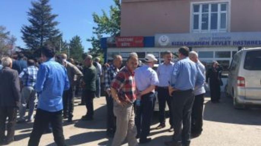 Ankara’da Arı Sokan Bir Kişi Hayatını Kaybetti