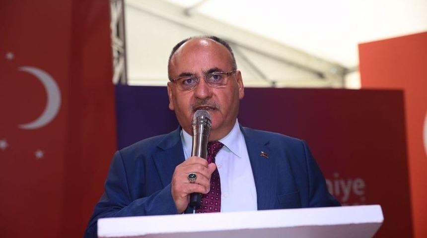 &Uuml;mraniye&rsquo;de Bayramlaşma T&ouml;reni Yapıldı