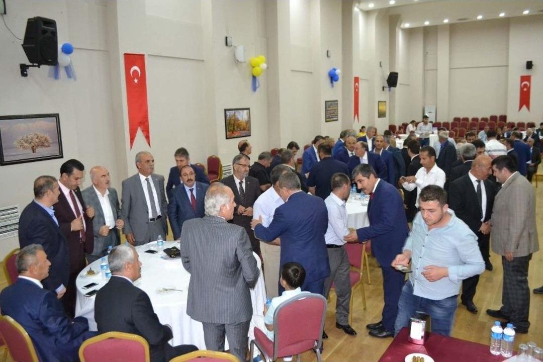 Başkan Asya, Halk Bayramlaştı