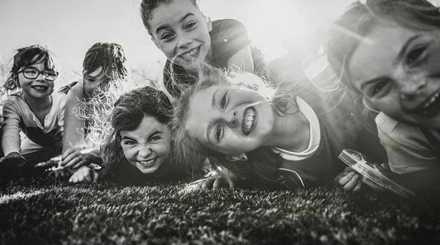 Erkek gibi değil 'Kız gibi' g&uuml;&ccedil;l&uuml;